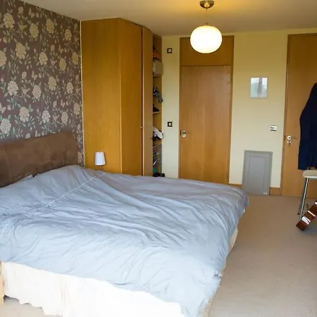 Stunning Views 1 Bed Apt 4 14 Plus Days Daire Dublin