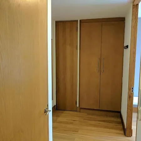 Stunning Views 1 Bed Apt 4 14 Plus Days Daire